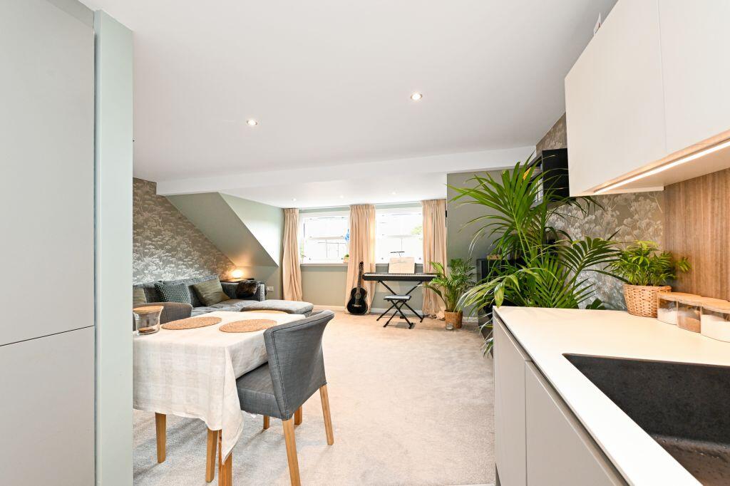 Apartment in Edinburgh, The Grange - More