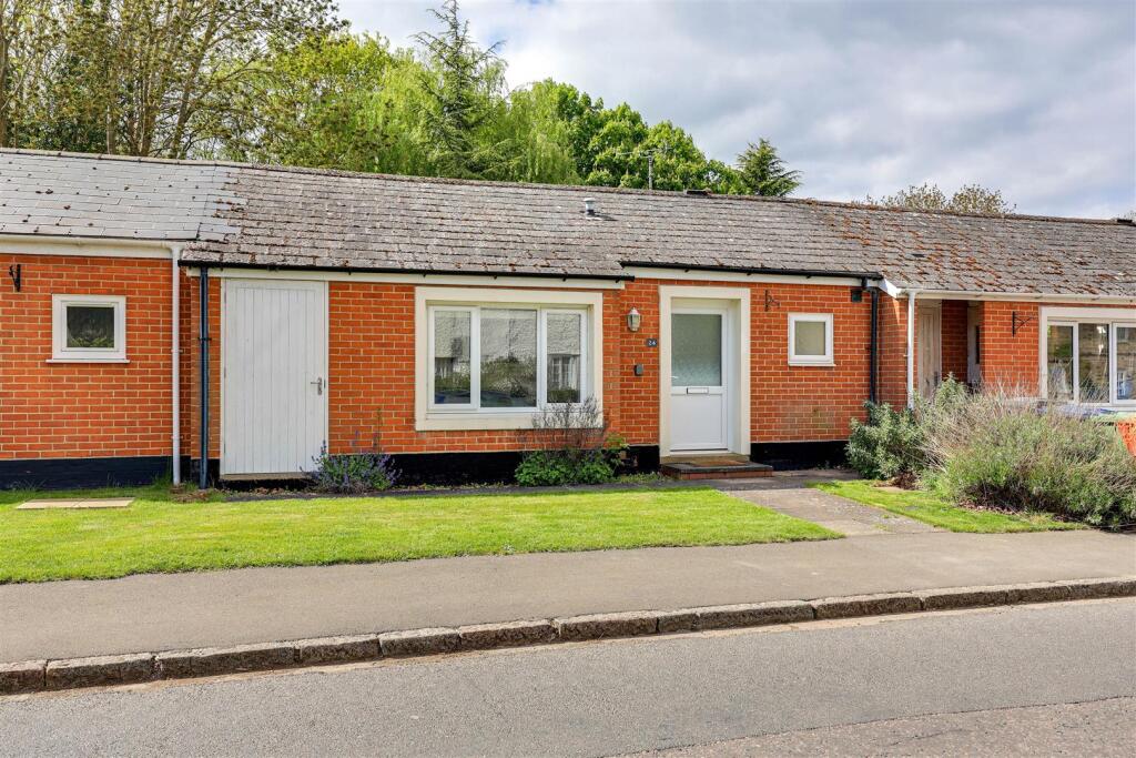Main image of property: High Street, Madingley, Cambridge