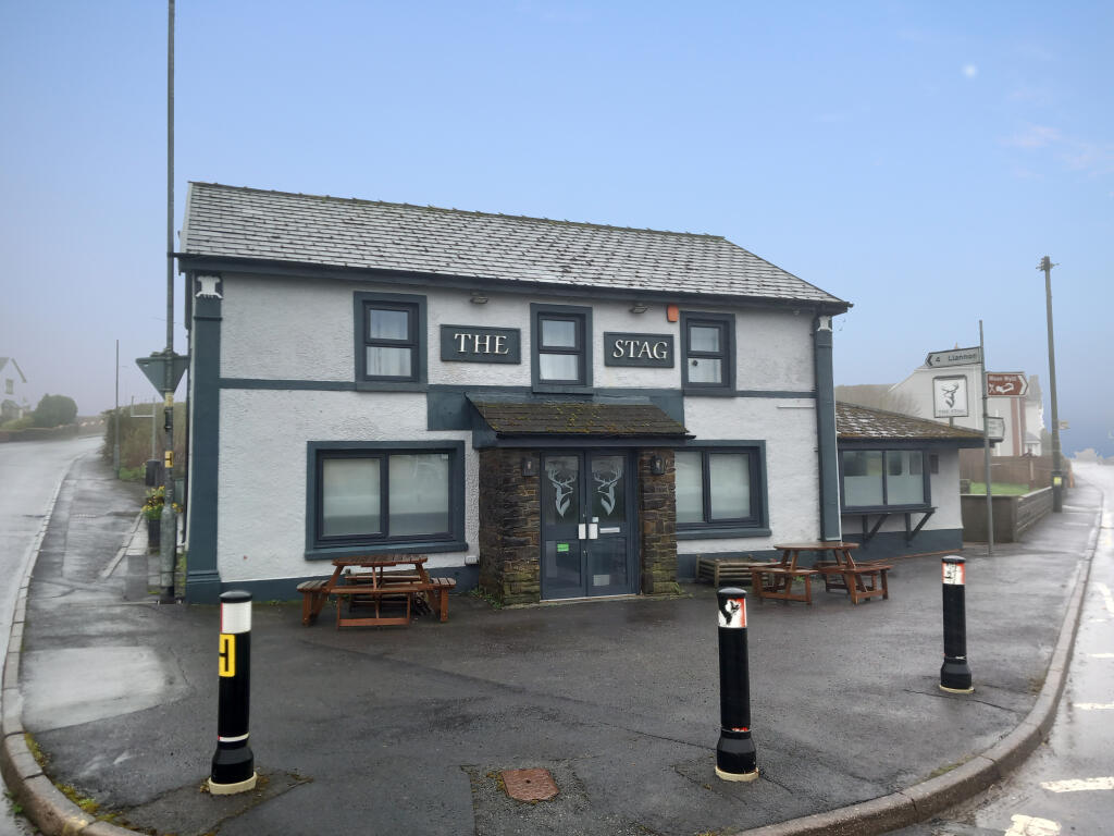 Main image of property: The Stag, Five Roads, Llanelli, Carmarthenshire