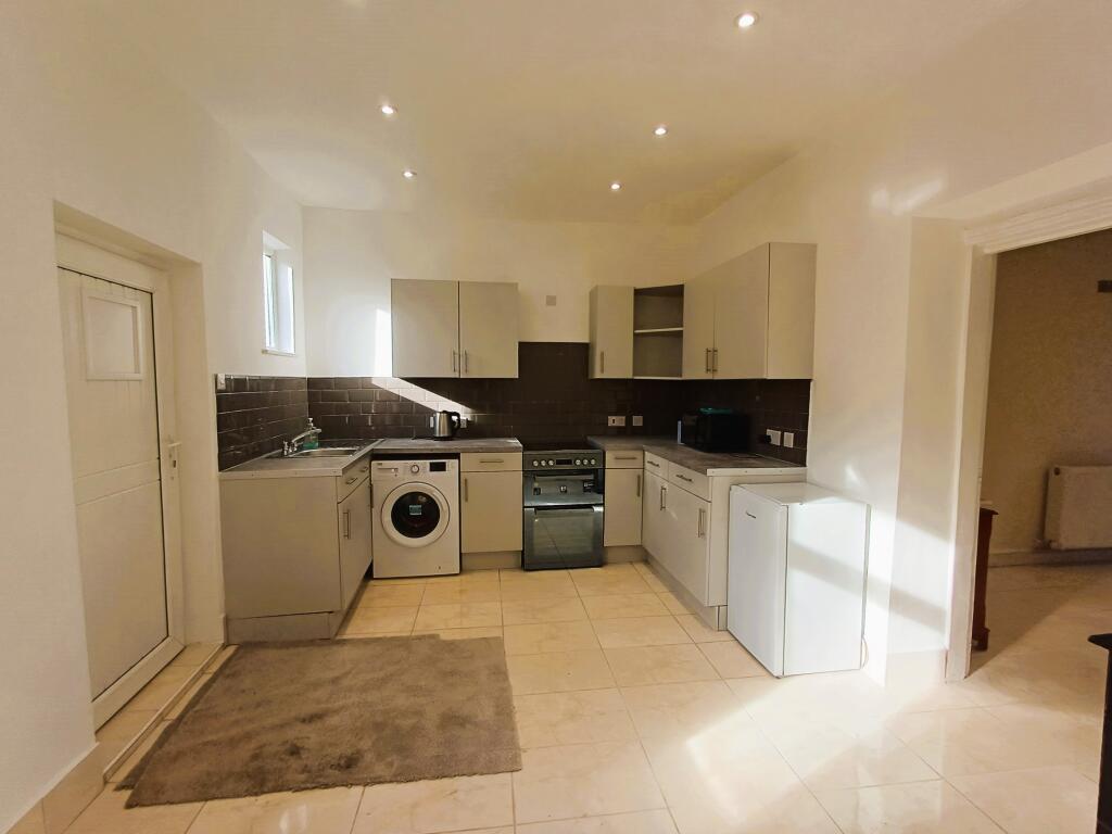 2-bed terraced on Front Row, Bishop Auckland, DL14, £65,000