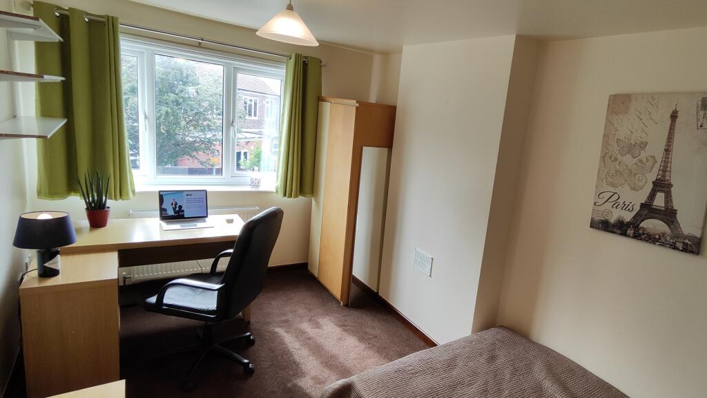 Property photo 8