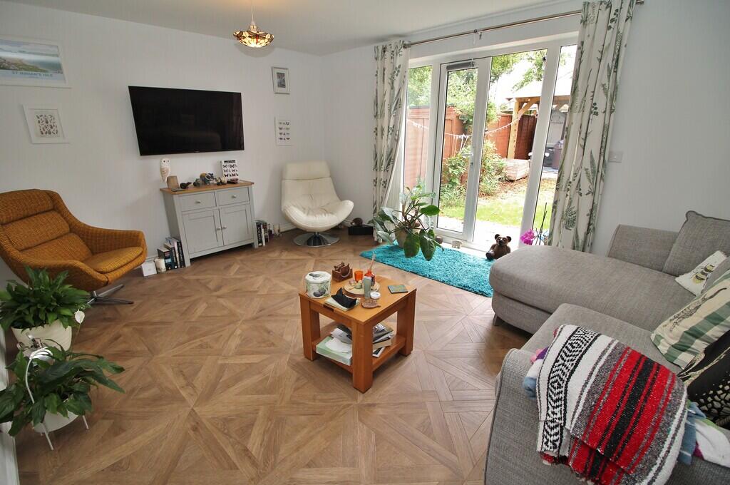 House in Portsmouth - View 2