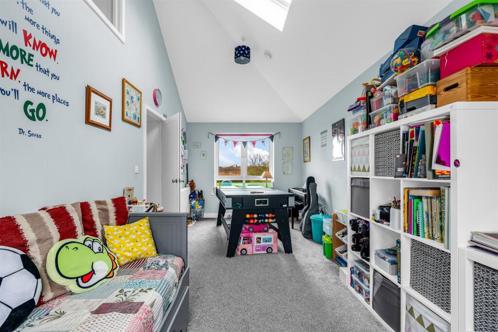 Additional image 12 of Appletree Way, Welwyn Garden City