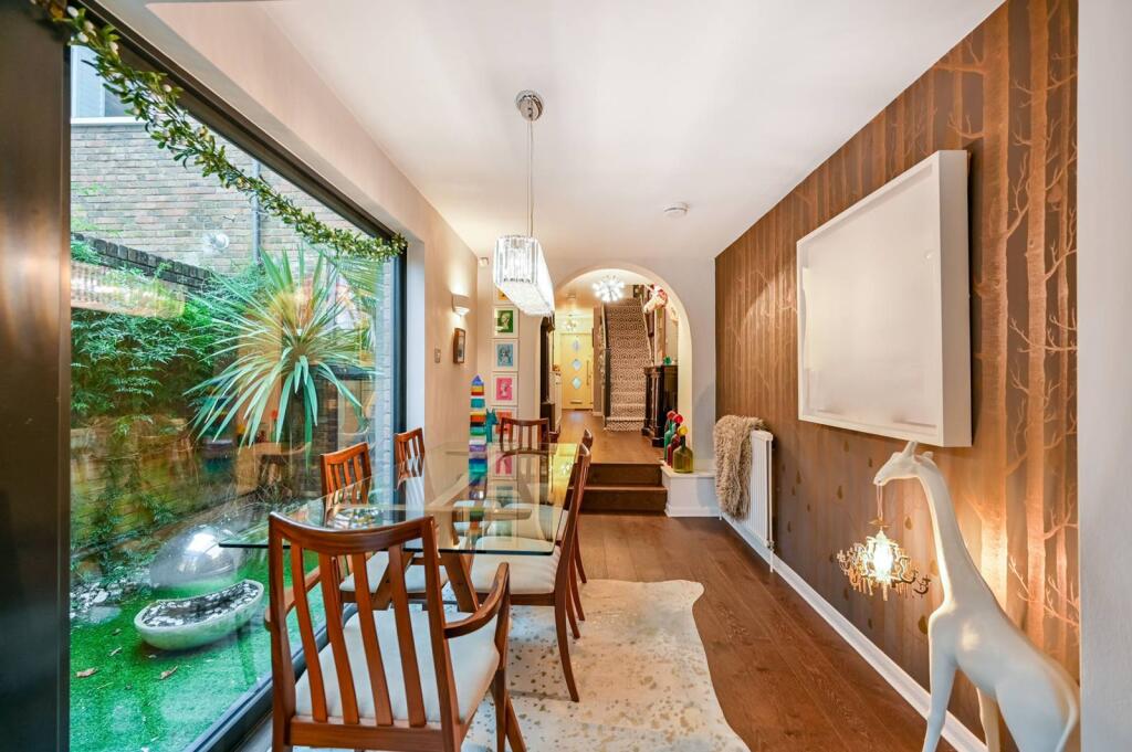 Main image of property: Dudley Road, Kew, Richmond, TW9