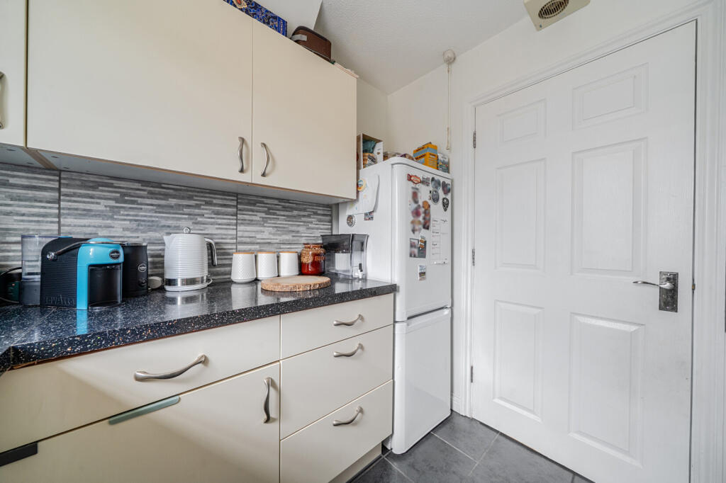 Apartment in Reading - More