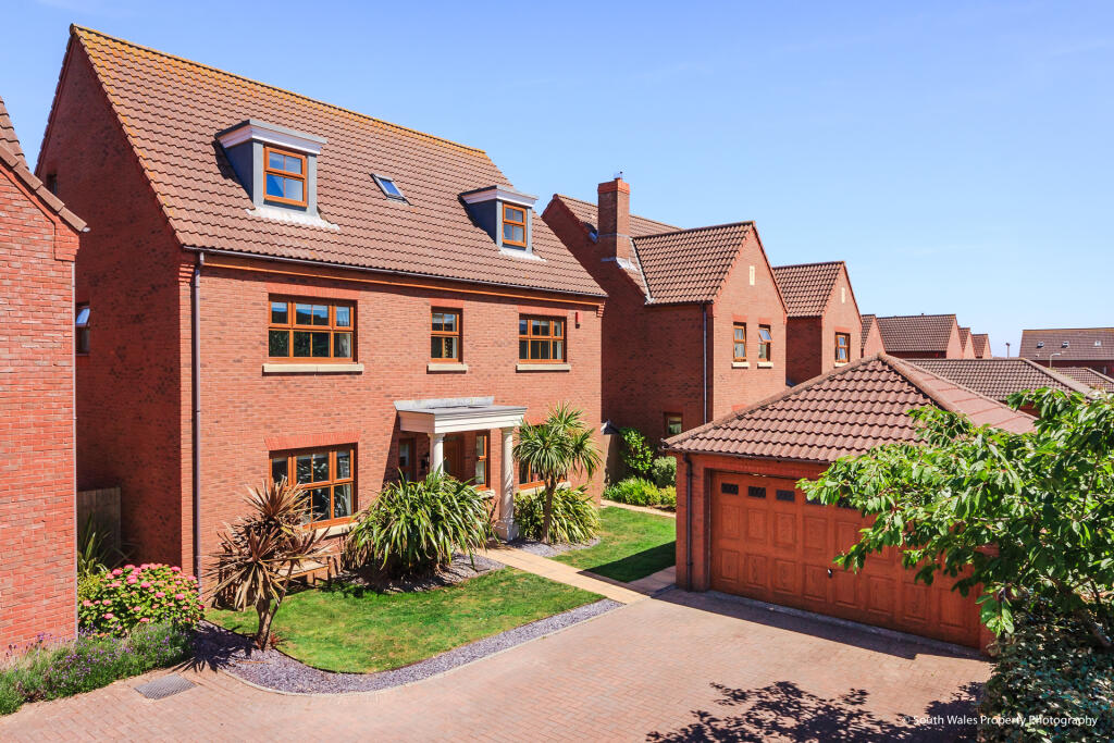 Main image of property: SANDERLING WAY, PORTHCAWL, CF36 3TD