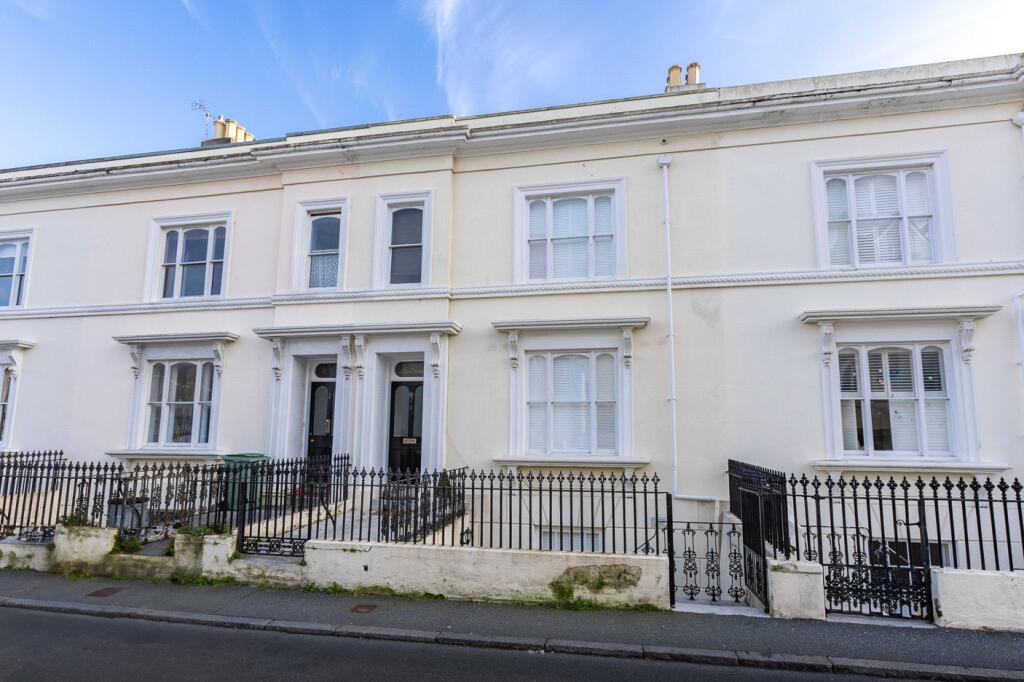 Main image of property: 2 Clifton Terrace, Les Canichers, St Peter Port, GY1