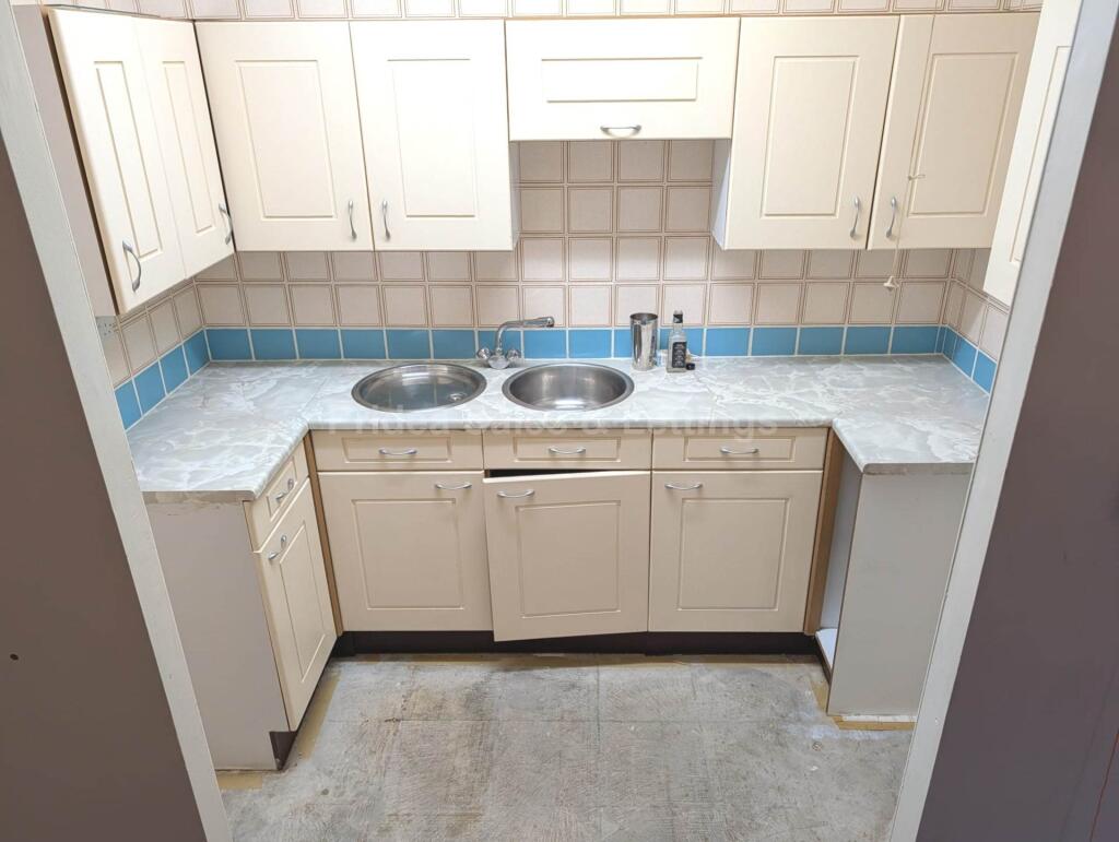 Apartment in Peterborough - More