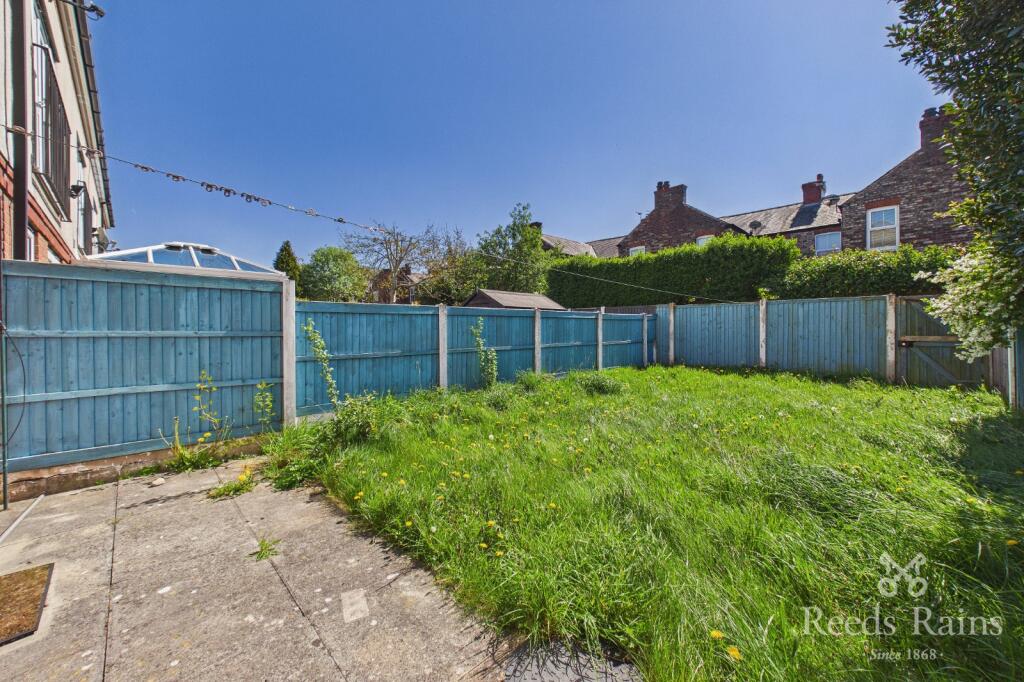 Greenbank Road, Sale, Greater Manchester, M33 photo 4