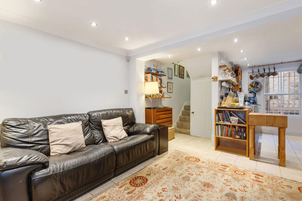 Gladstone Street, Elephant & Castle, Southwark, London, SE1 - View 5
