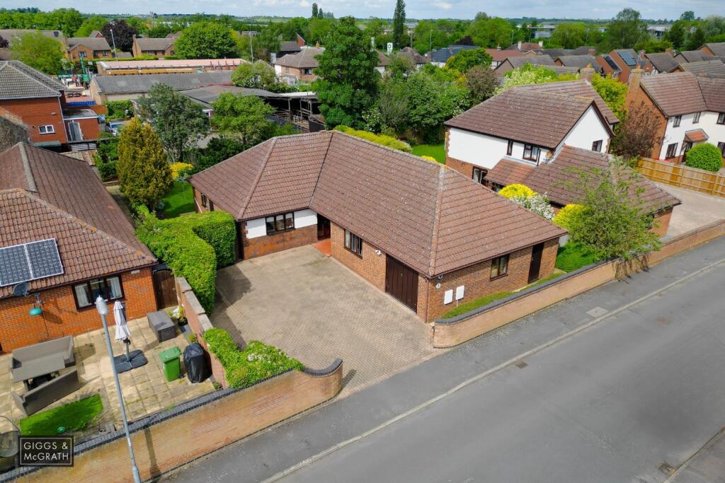 Main image of property: Sheepfold, St. Ives, Cambridgeshire, PE27 5FY