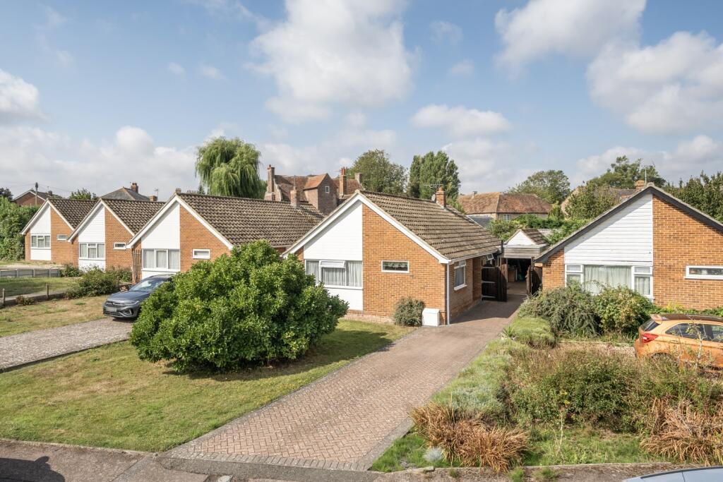 Main image of property: Melville Lea, Woodnesborough