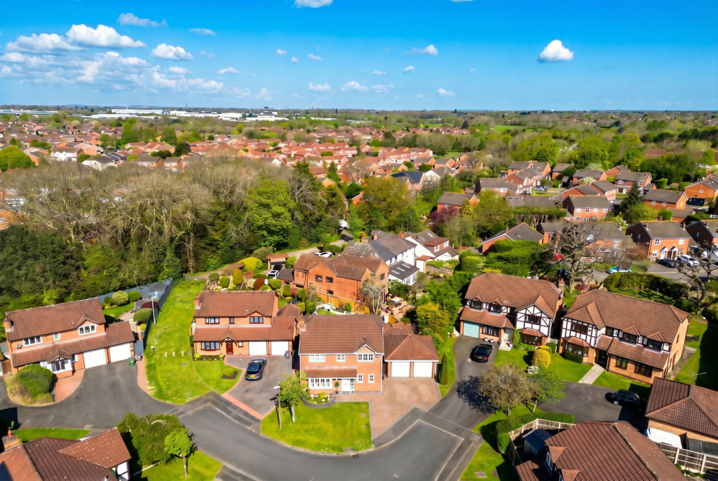 Main image of property: Besford Grove, Monkspath