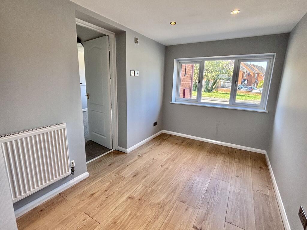 House in Blaby, Countesthorpe - More