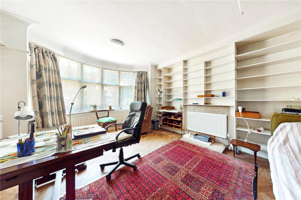 House in London, Muswell Hill - View 3