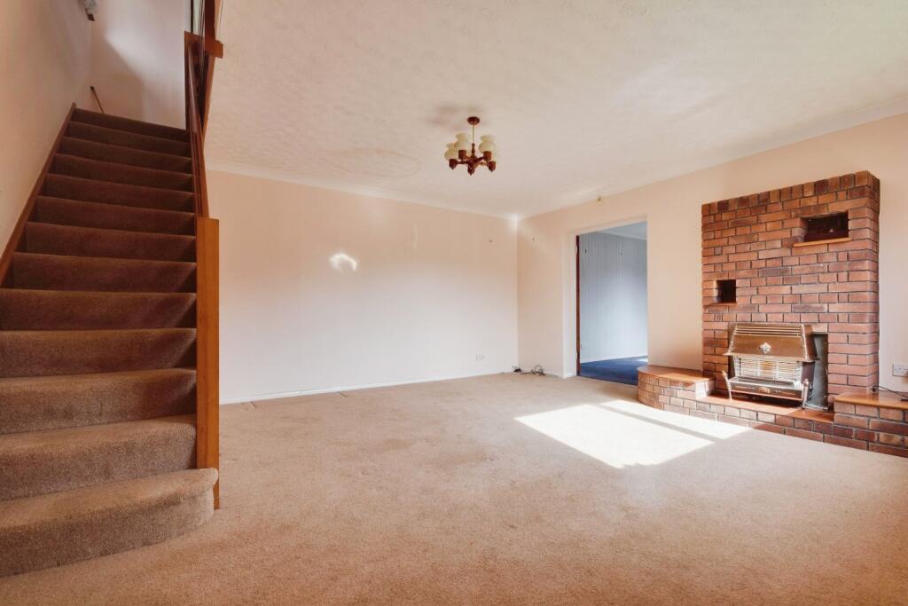 The Hawthornes, Broad Oak, Rye, East Sussex, TN31 photo 2