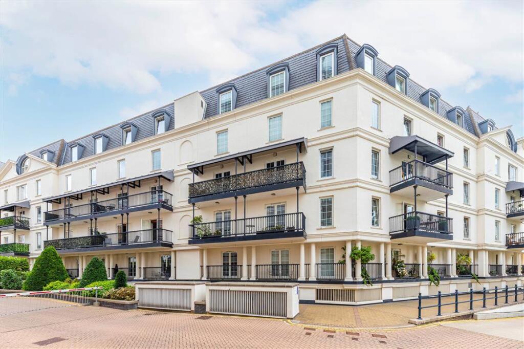 Main image of property: Carlyle Court, Carlyle Court