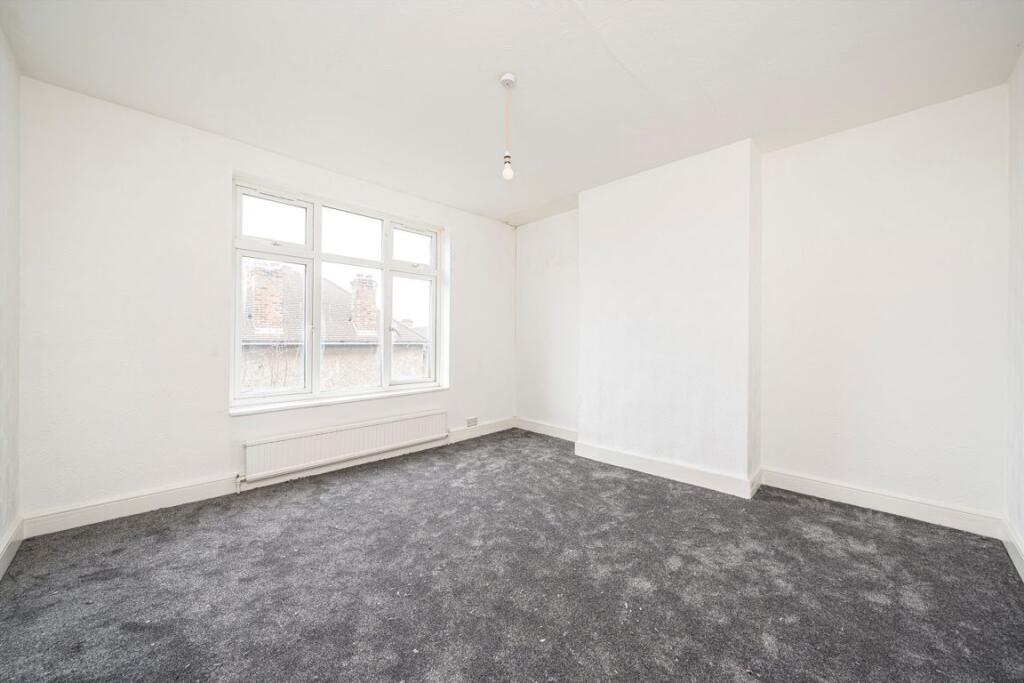House in London - View 4