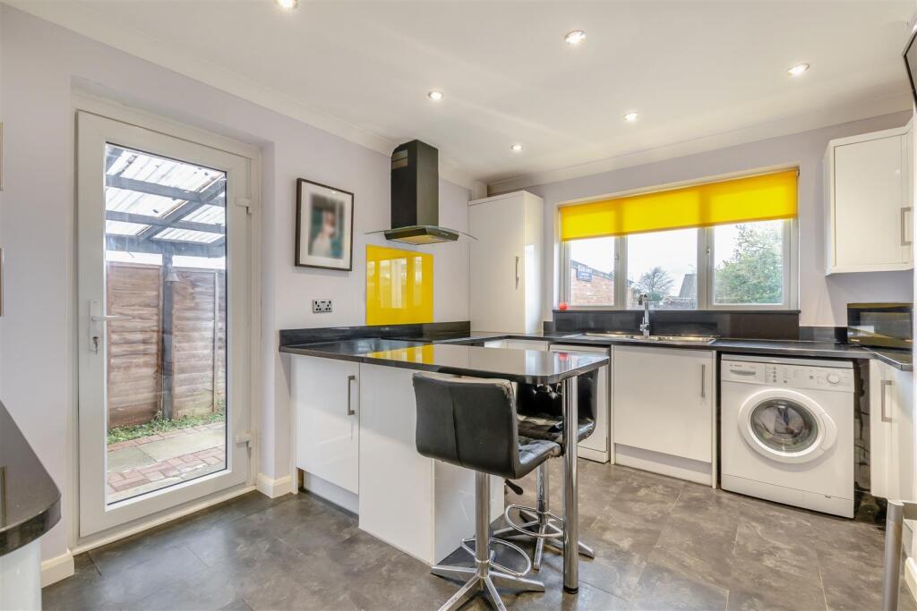 House in Maidstone, Loose - View 2
