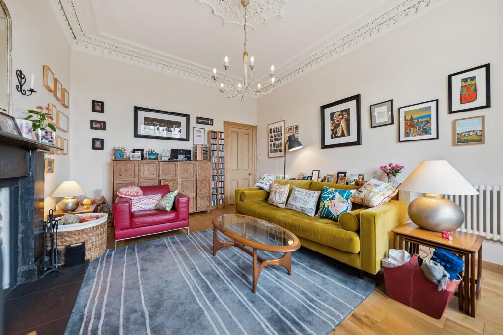 Apartment in Glasgow - View 3