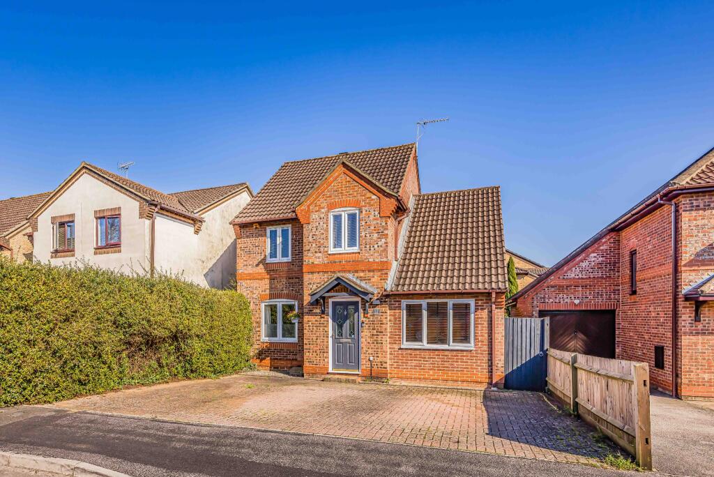 Main image of property: Hedge End, Southampton