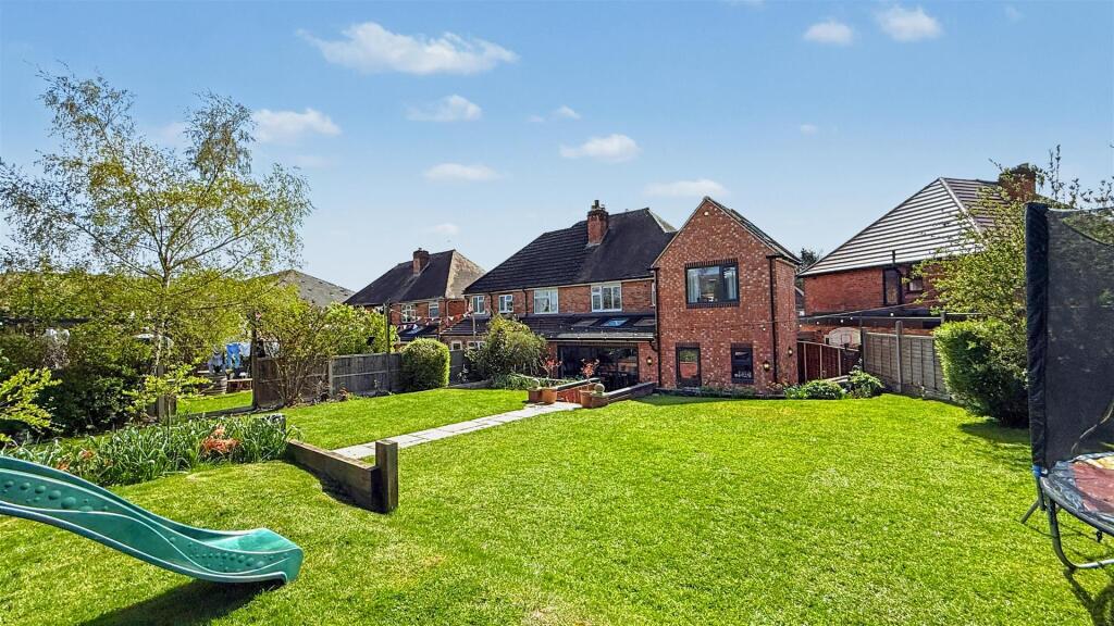 Main image of property: Woodfall Avenue, Cotteridge / Bournville, Birmingham