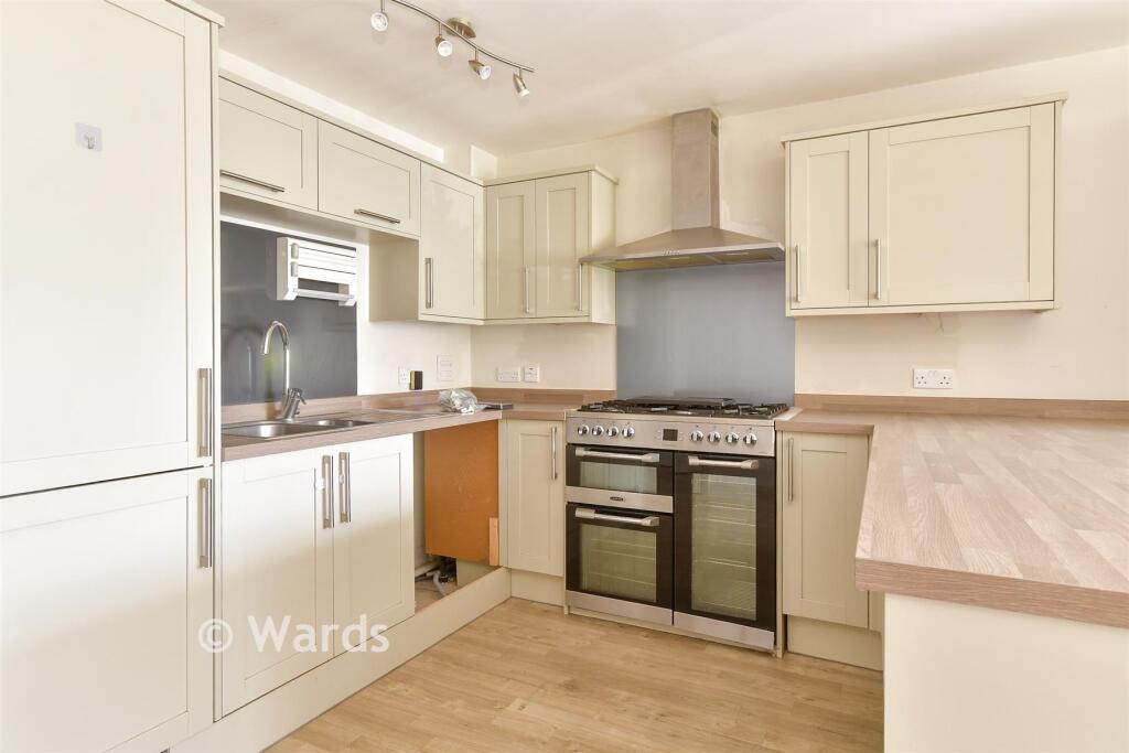 House in Dartford - View 3