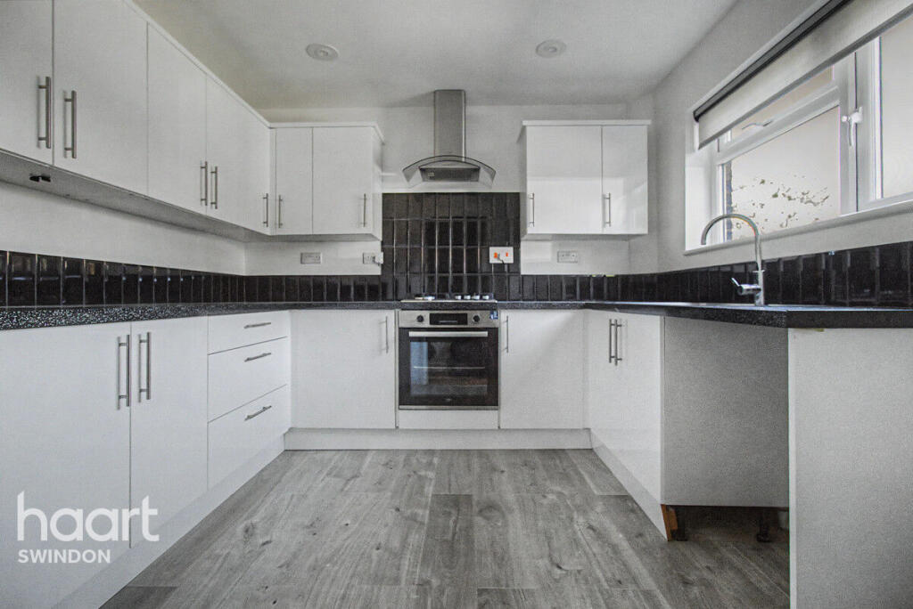 House in Swindon, Toothill, West Swindon - View 4