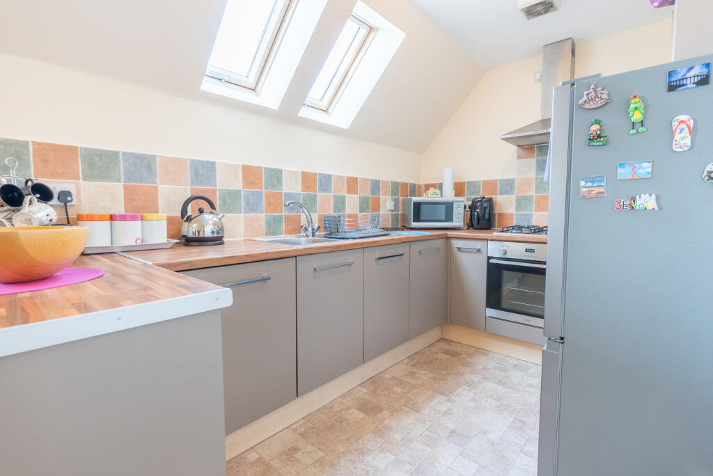 Eden Court, Airdrie, ML6 photo 4