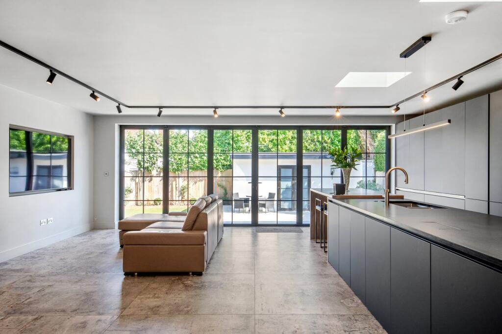 Main image of property: Avenue Rise, Bushey, WD23