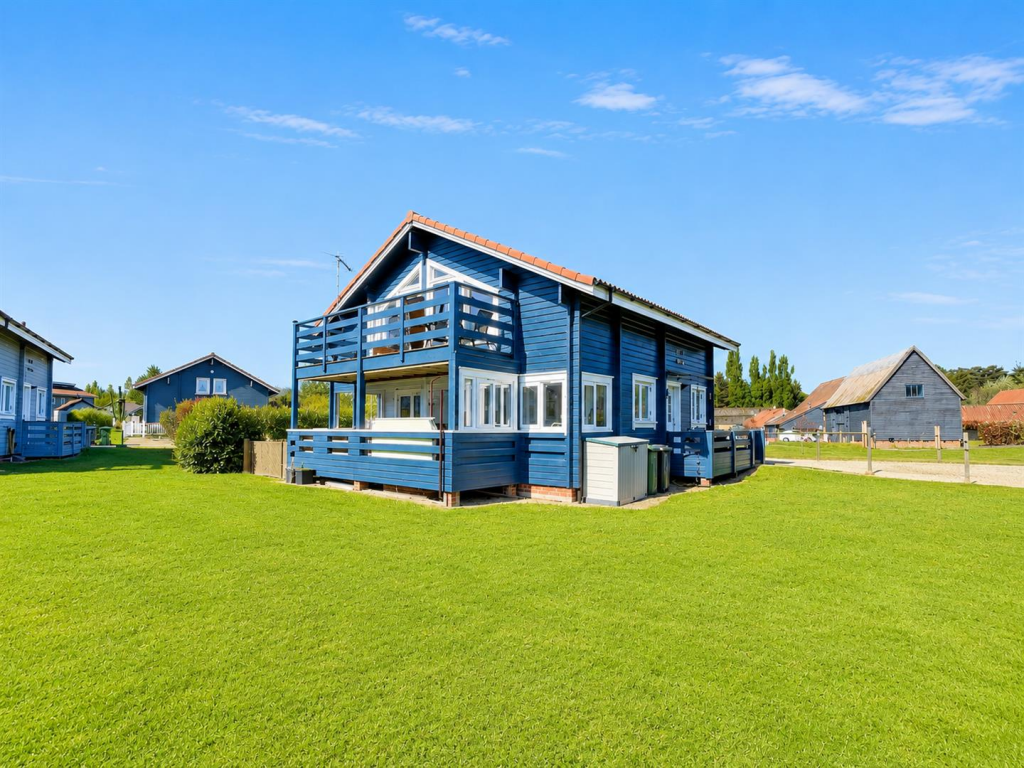 Main image of property: Fritton, Great Yarmouth