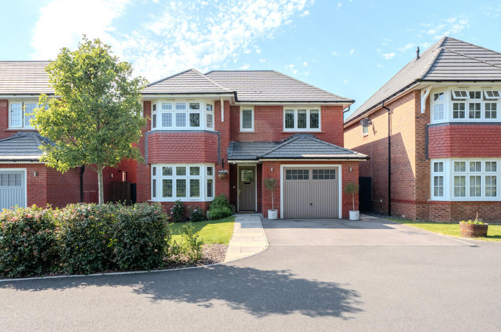 Main image of property: Lave Way, Caldicot, NP26 5