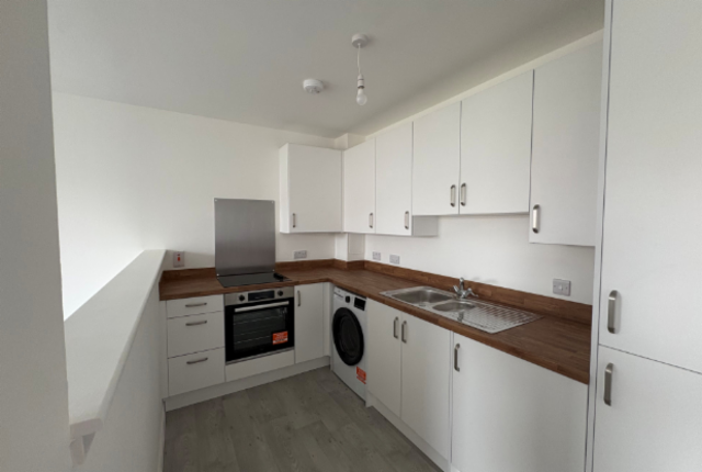 Main image of property: 3 , 611 GALLOWGATE , G40 2PE