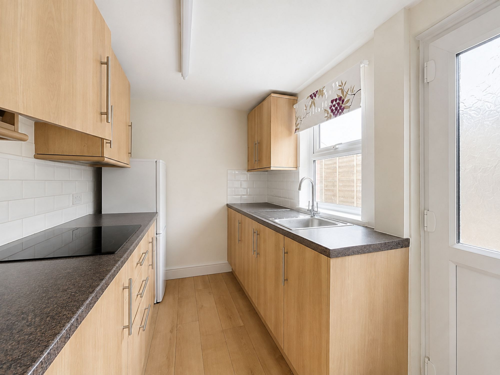 House in Tonbridge - More