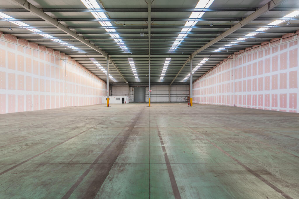 Unit 6 Trident Trade Park, Cardiff WEB-24.jpg