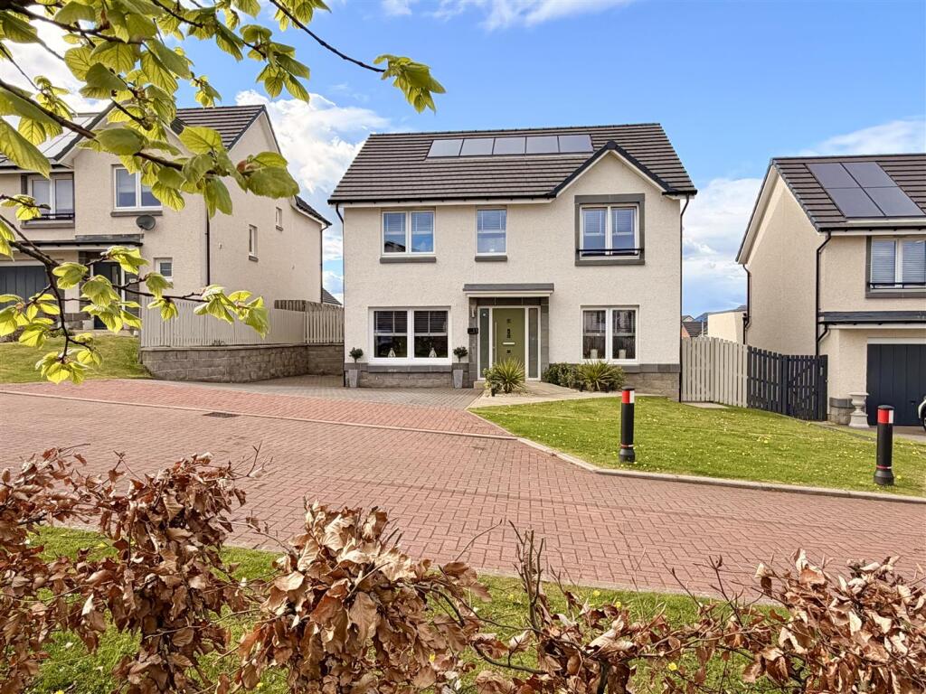 Main image of property: Corpach Place, Hamilton