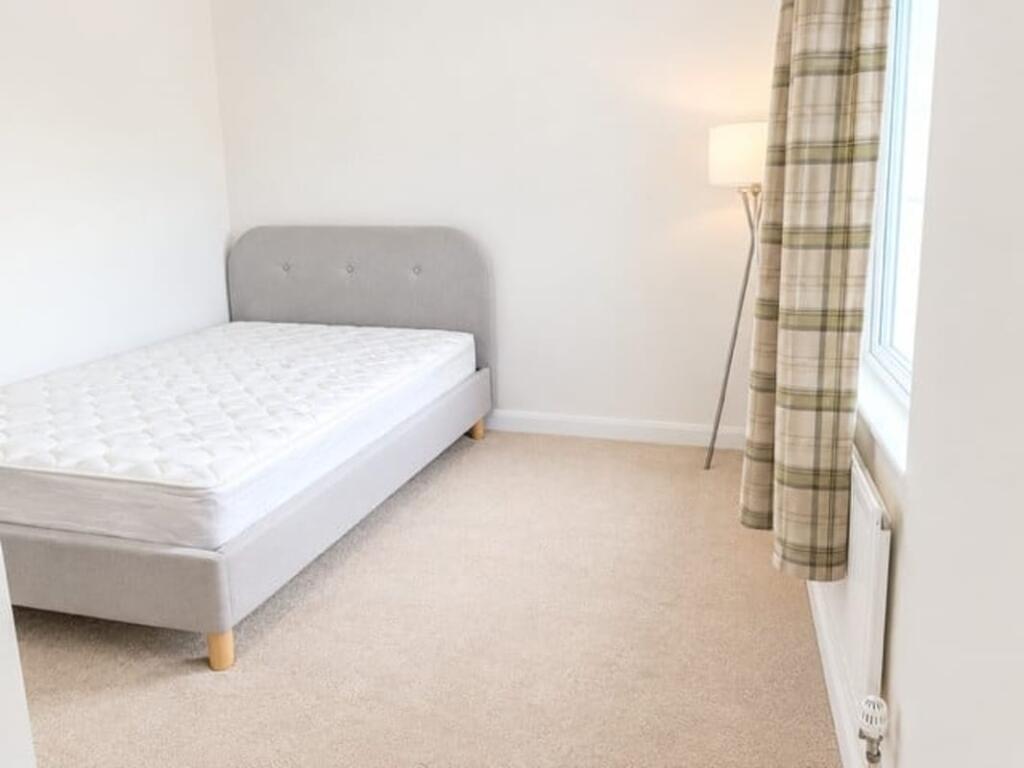 House in London - View 5