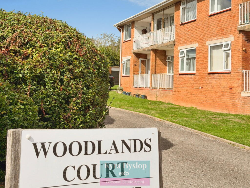 Main image of property: Hulham Road, Exmouth, EX8 4RA