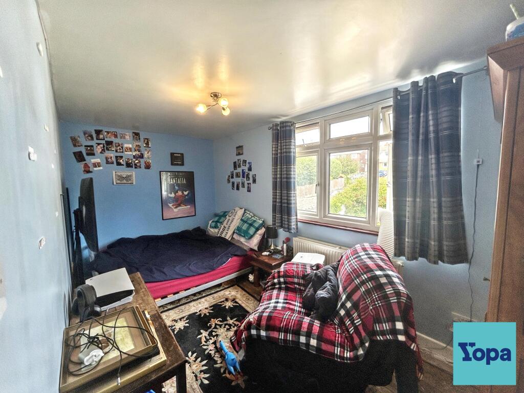 House in Rochford, Hockley - View 5