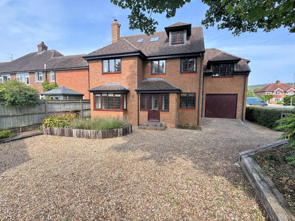 Main image of property: Viewing Day Saturday 13th June - Walking distance to village centre and station