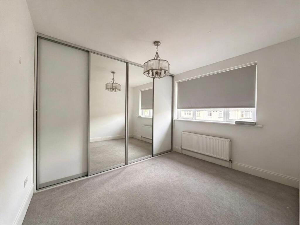 House in London, Harold Wood - View 5