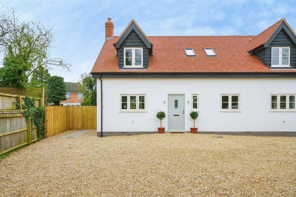 Main image of property: Worminghall Road, Ickford, Aylesbury
