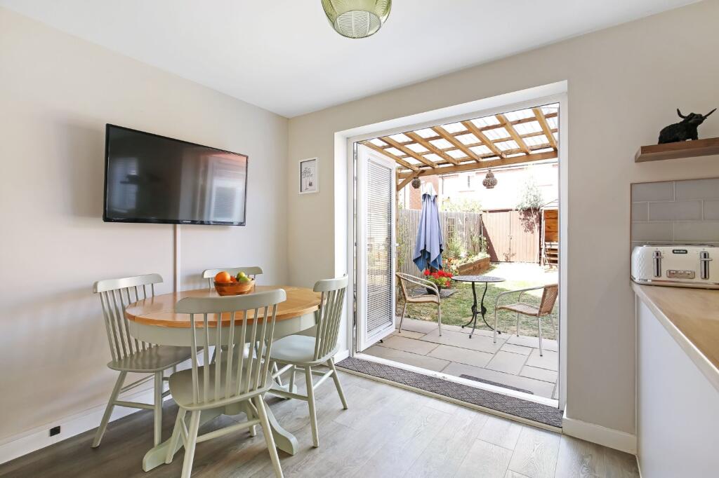 House in Salisbury - View 4