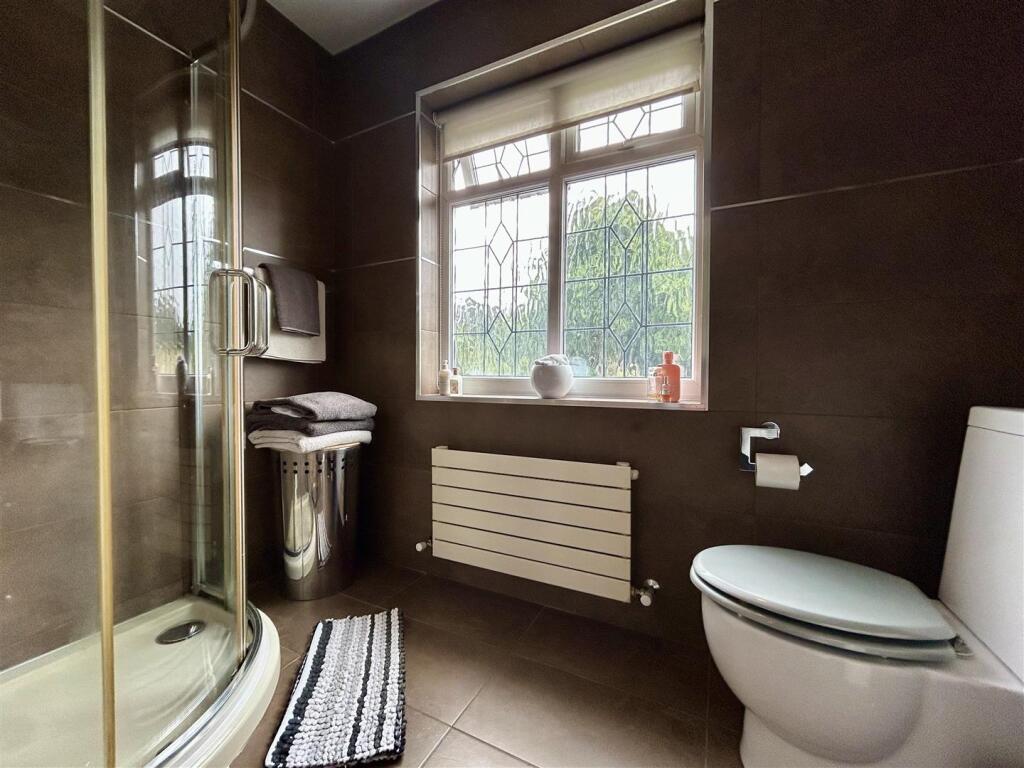 Additional image 24 of Manor Way, Halesowen