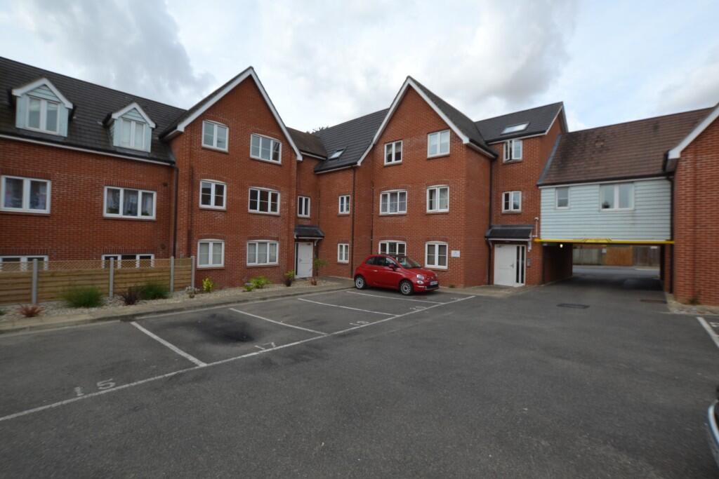 Main image of property: Bramford Road, Ipswich, Suffolk, IP1