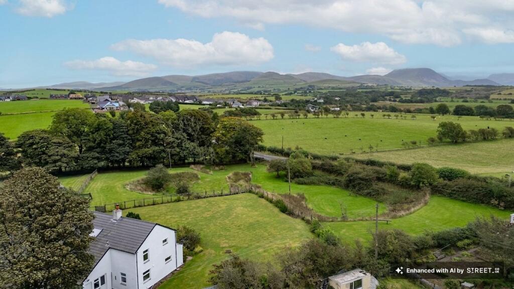 House in Carlisle, Arlecdon and Frizington - View 2