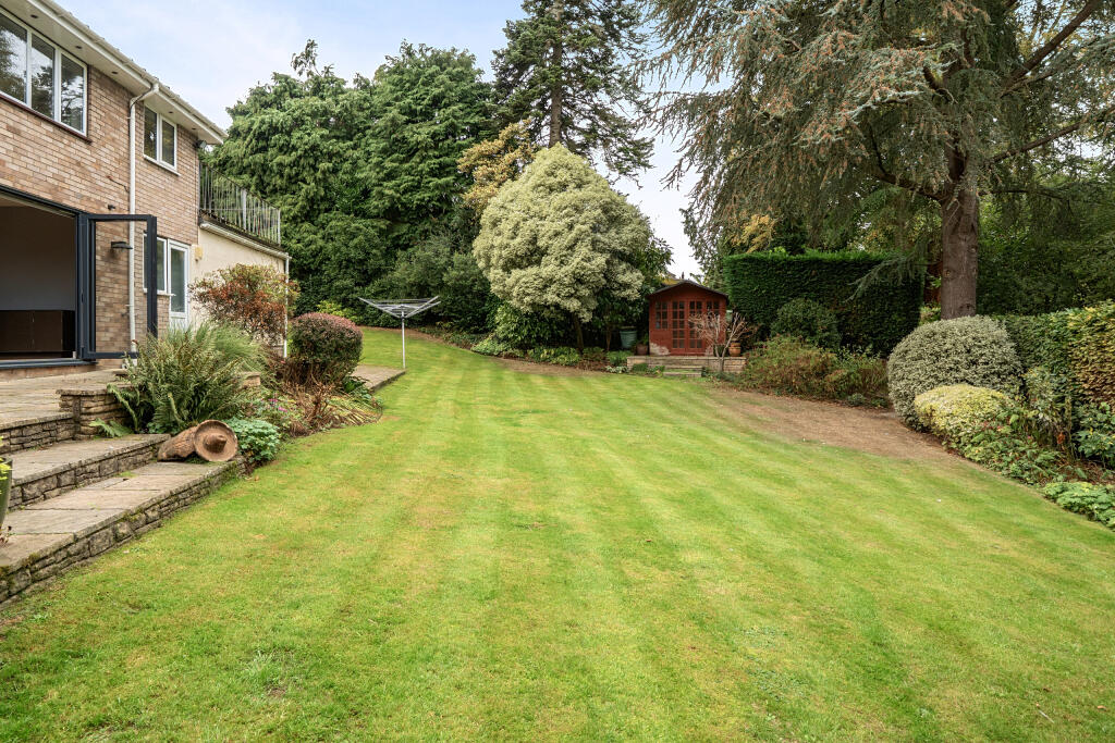 House in Bristol, Stoke Bishop - View 3