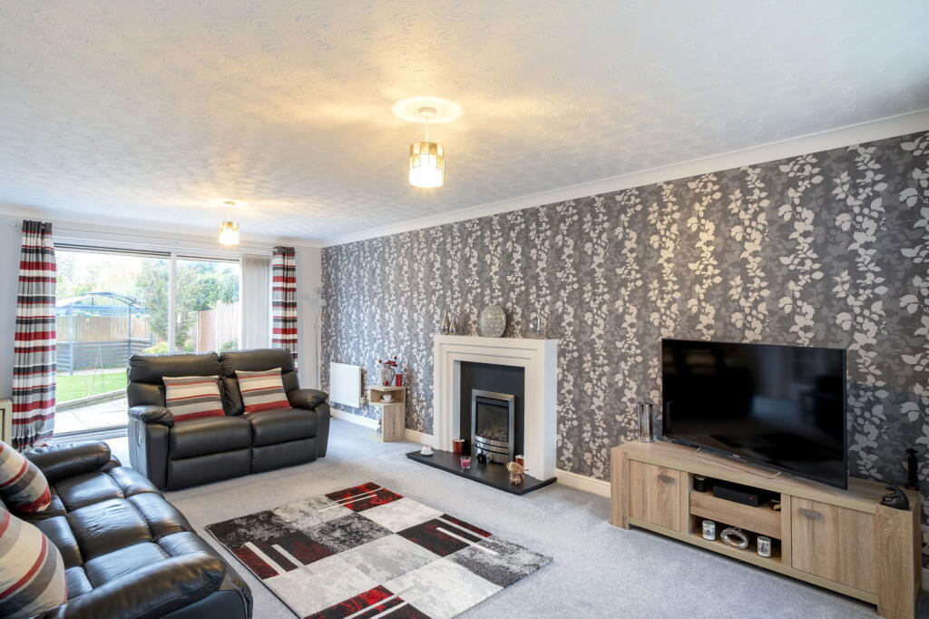 House in Rushcliffe, East Leake - View 5