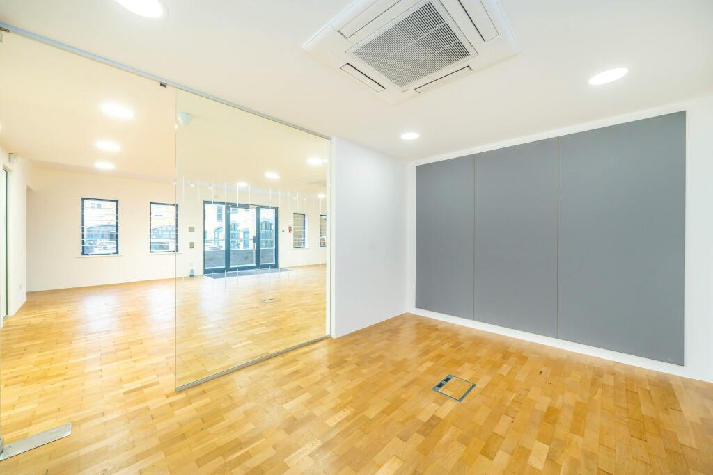 Meeting Room.jpg
