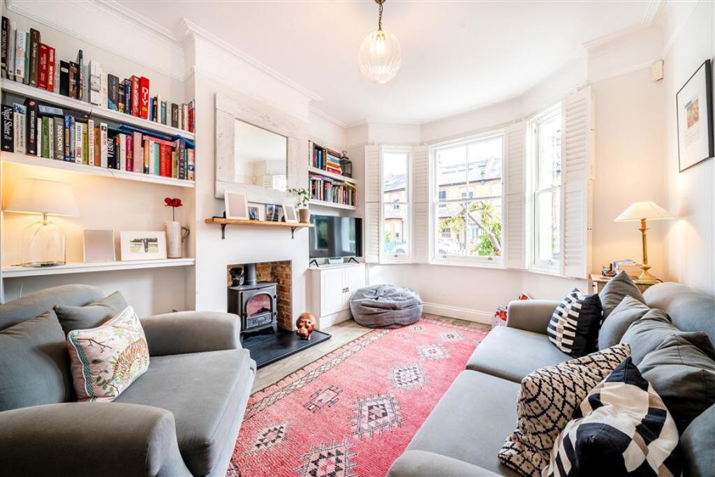 Arlington Road, Teddington photo 2